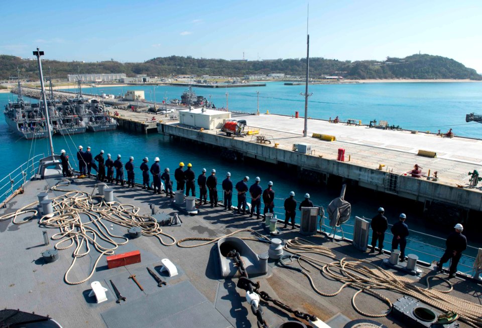 USS Germantown 141022-N-UD469-096