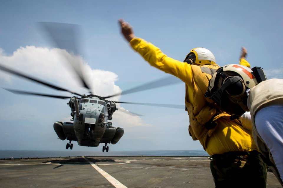 USS Germantown operations 141004-N-LP801-049