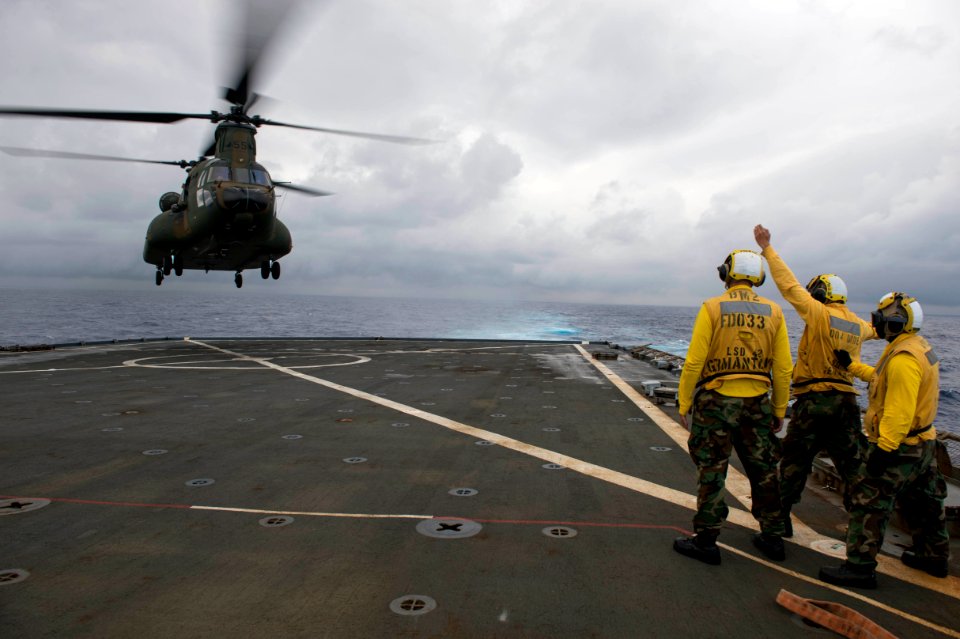 USS Germantown operations 141111-N-UD469-117