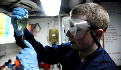 USS Germantown replenishment at sea 120209-N-LP801-032
