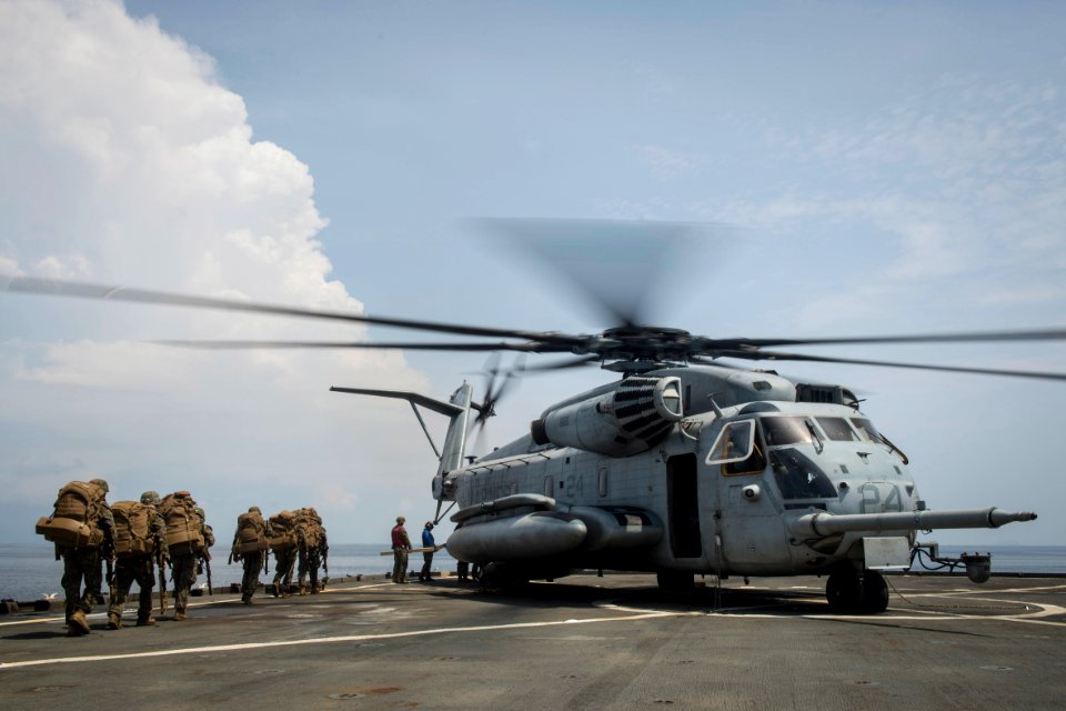 USS Germantown operations 141004-N-LP801-029