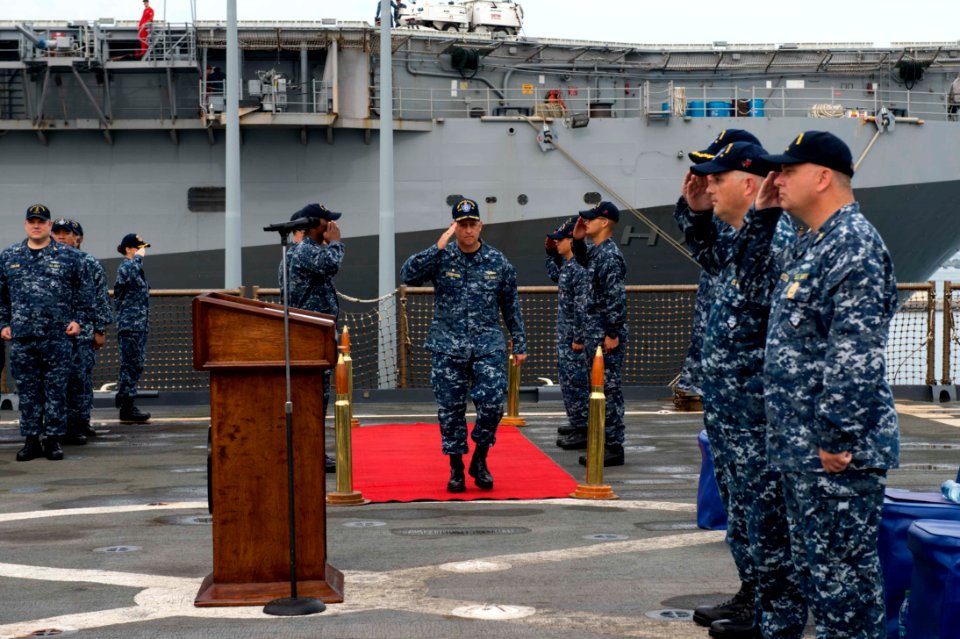 USS Germantown operations 141027-N-UD469-036