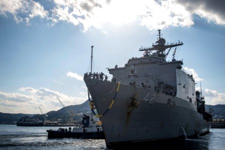 USS Germantown operations 141114-N-LP801-029
