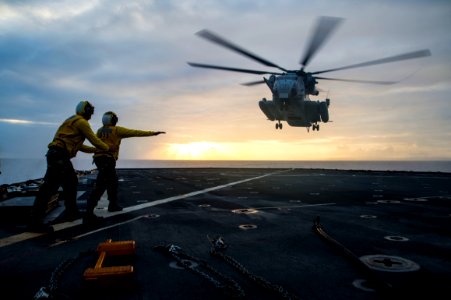 USS Germantown operations 141031-N-XM324-179 photo