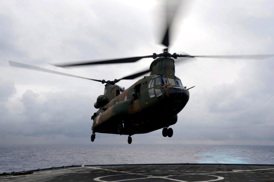 USS Germantown operations 141111-N-UD469-162