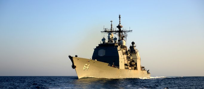 USS GETTYSBURG (CG 64) 131018-N-MY642-411 (10455847034)