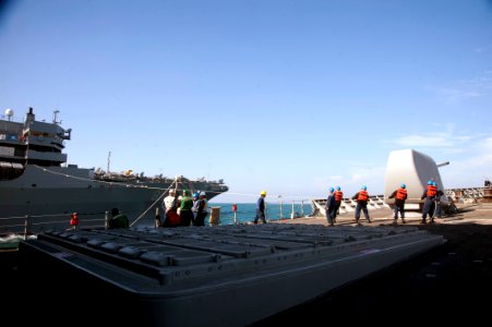 USS GETTYSBURG (CG 64) 140115-N-PL185-117 (12044291755)