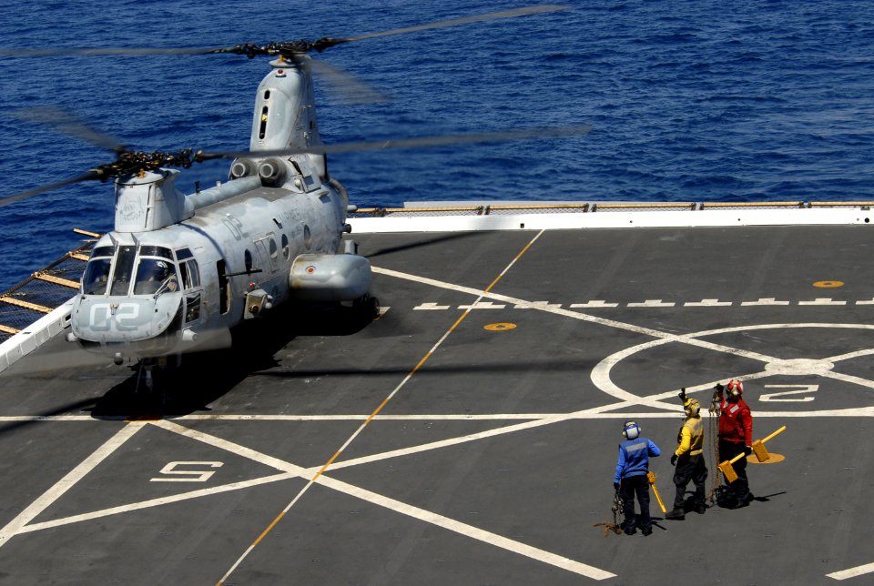 USS Green Bay 120819-N-BB534-086