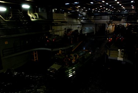 USS Green Bay 121216-N-BB534-260