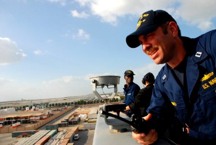 USS Green Bay 121213-N-BB534-086