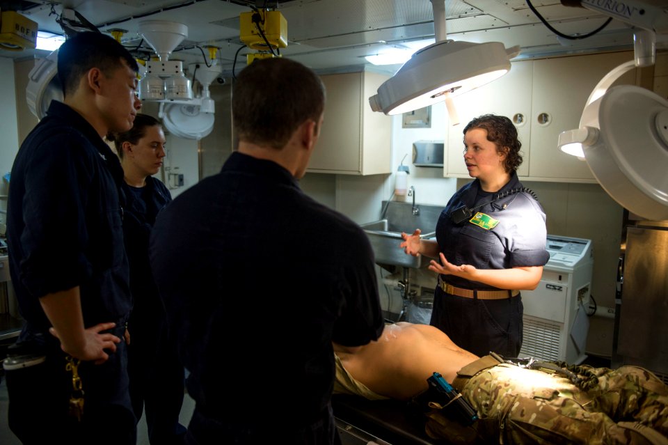 USS Green Bay 150324-N-EI510-185