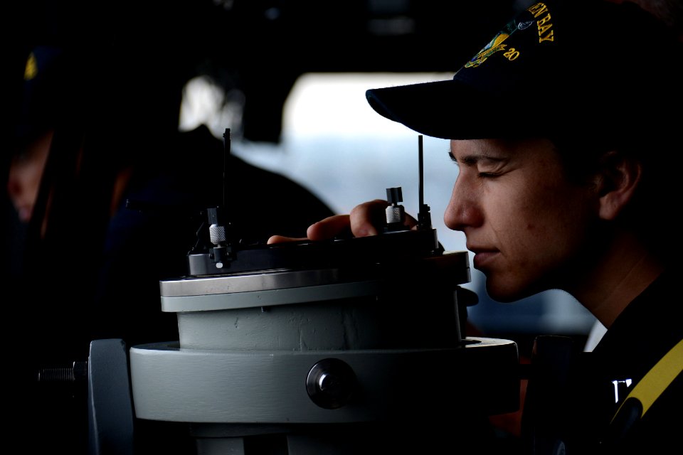 USS Green Bay 140709-N-BB534-268