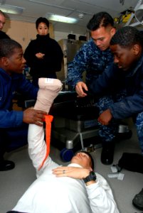 USS Green Bay activity 130118-N-BB534-001
