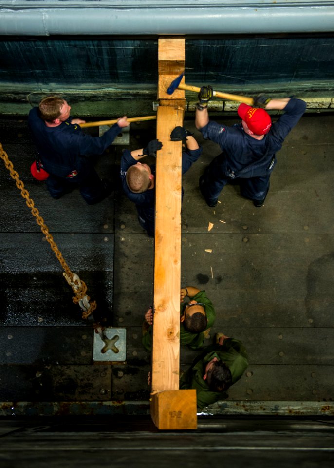 USS Green Bay activity 150205-N-EI510-106