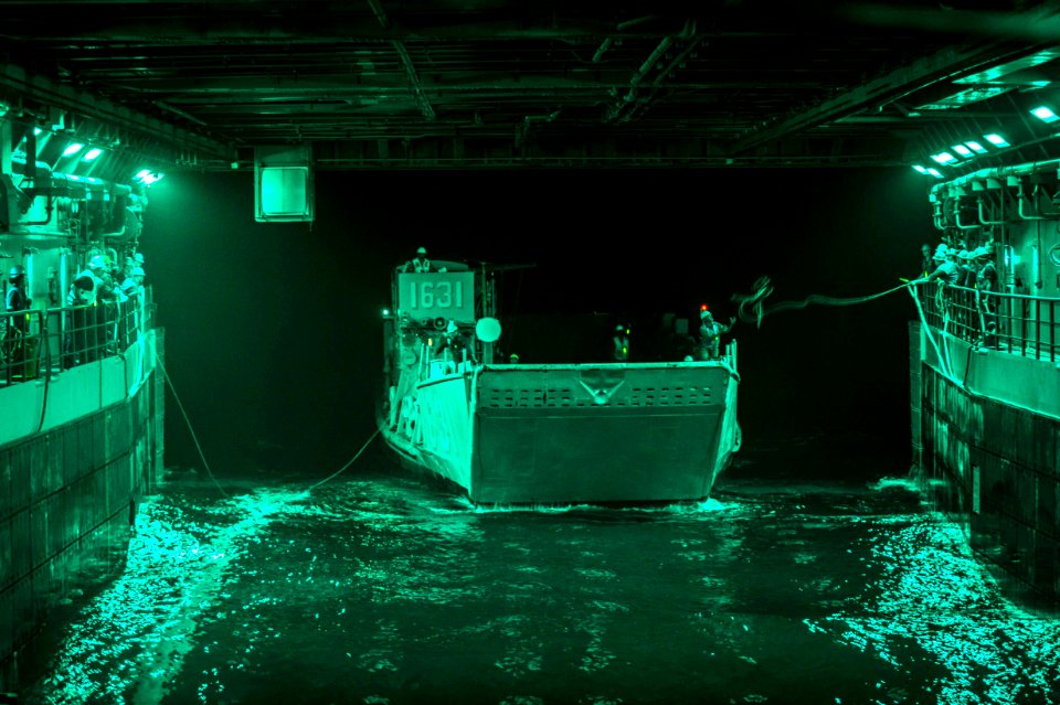 USS Green Bay activity 150320-N-KE519-042