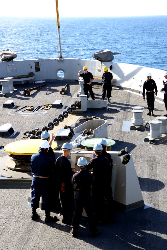 USS Green Bay anchoring evolution 140722-N-BB534-256