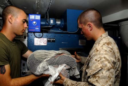 USS Green Bay activity 120922-N-BB534-211