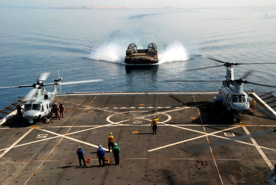 USS Green Bay action 121206-N-BB534-480