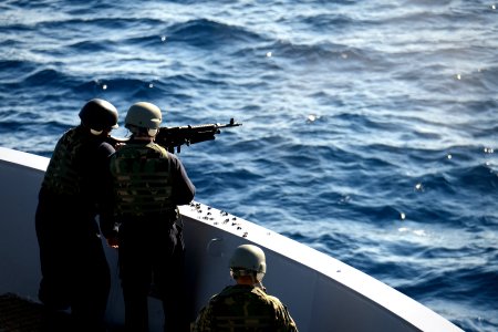 USS Green Bay crew-served weapons shoot 150113-N-BB534-012