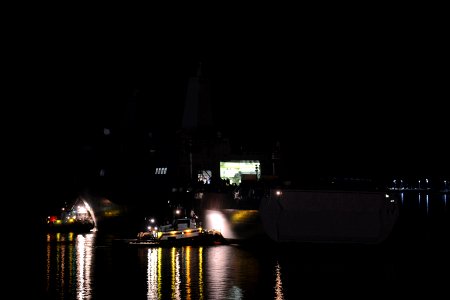 USS Green Bay leaves dry dock 140310-N-BB534-643