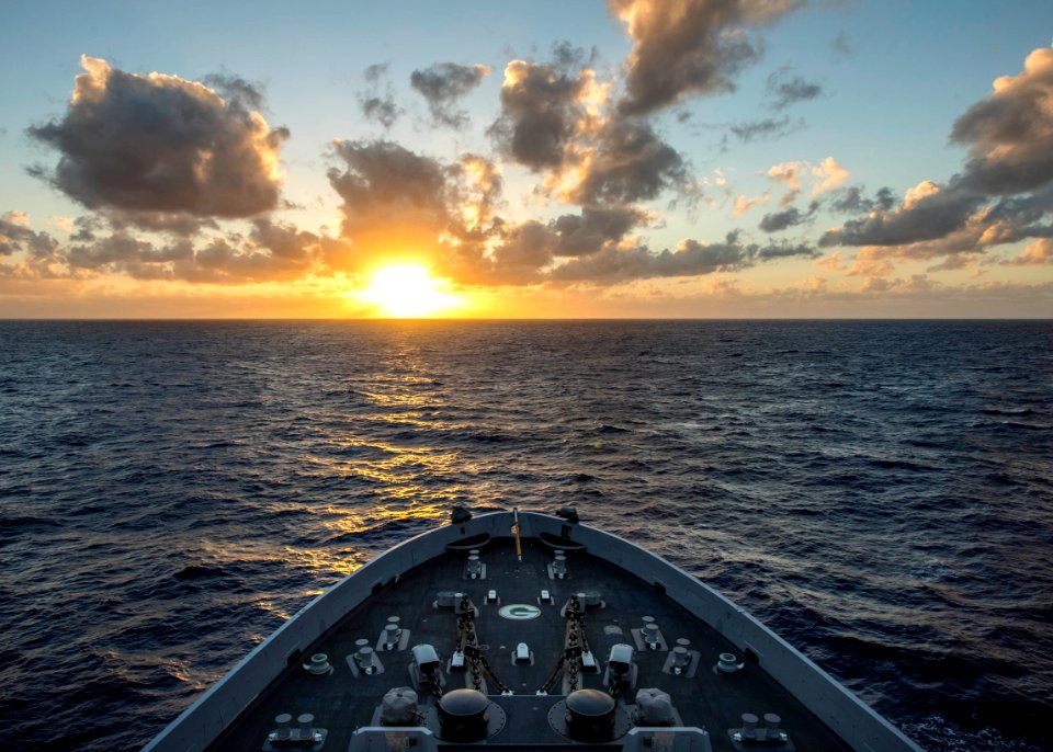 USS Green Bay activity 150205-N-KE519-171