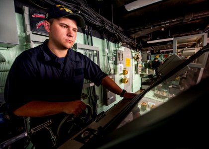 USS Green Bay activity 150212-N-KE519-010