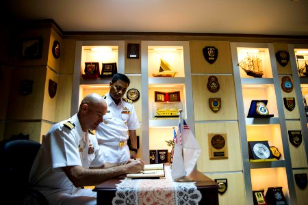 USS Green Bay Officers socialize with their Royal Malaysian Navy counterparts in Kota Kinabalu, Malaysia 161017-N-JH293-048