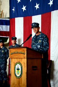USS Green Bay conducts change of command 140801-N-BB534-061