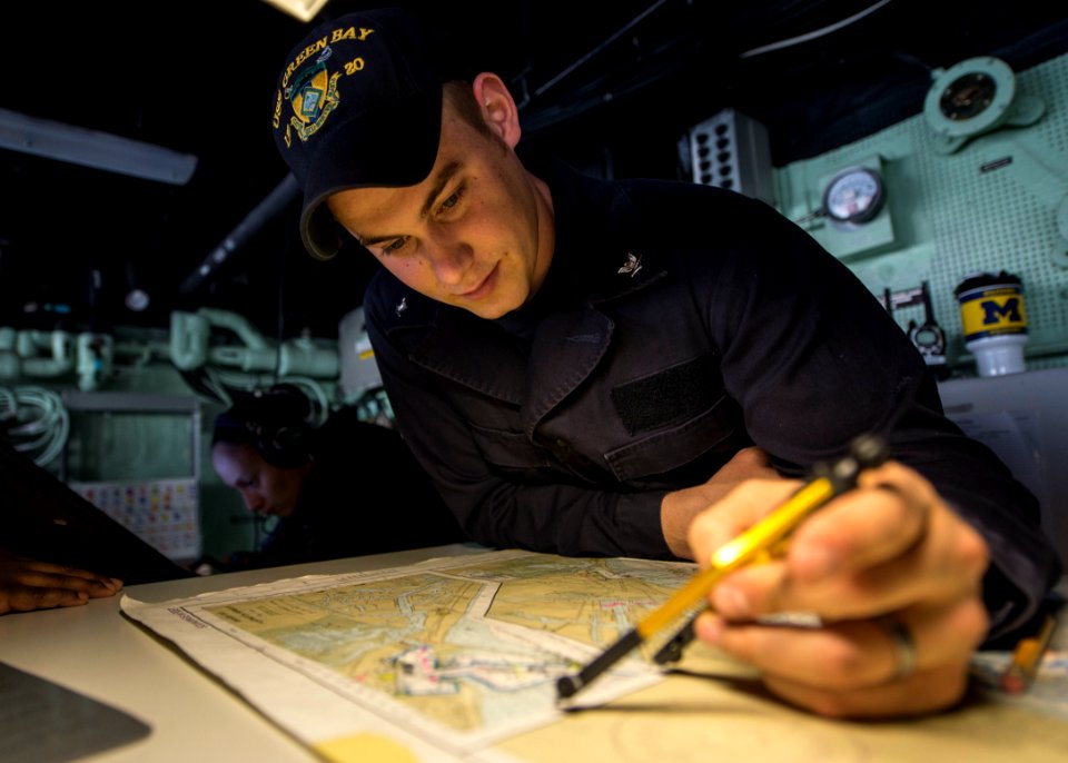 USS Green Bay operations 150128-N-KE519-001