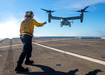 USS Green Bay operations during Balikatan 2015 150420-N-KE519-075