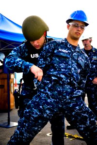 USS Green Bay operations 151020-N-JH293-014