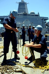 USS Green Bay pulls into Naval Station San Diego 140613-N-BB534-163