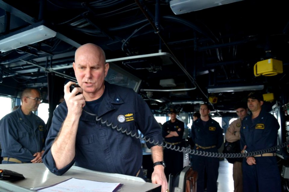 USS Gridley (DDG 101) 150213-N-NT795-990 (16541177306)