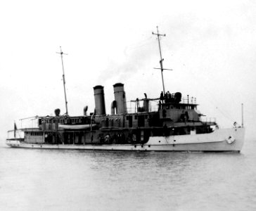USS Guam (PG-43) underway on 15 December 1927