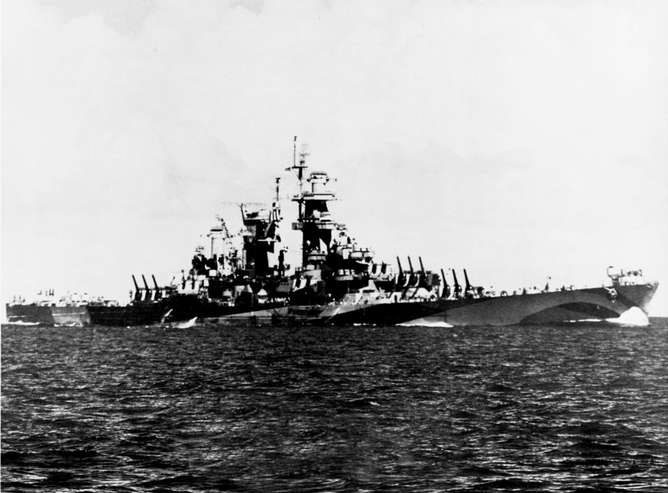 USS Guam (CB-2) conducting main battery gunnery practice in late 1944 (NH 90736)