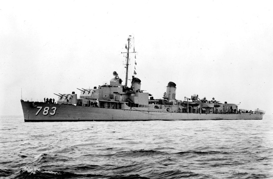 USS Gurke (DD-783) off the San Francisco Naval Shipyard on 4 December 1952