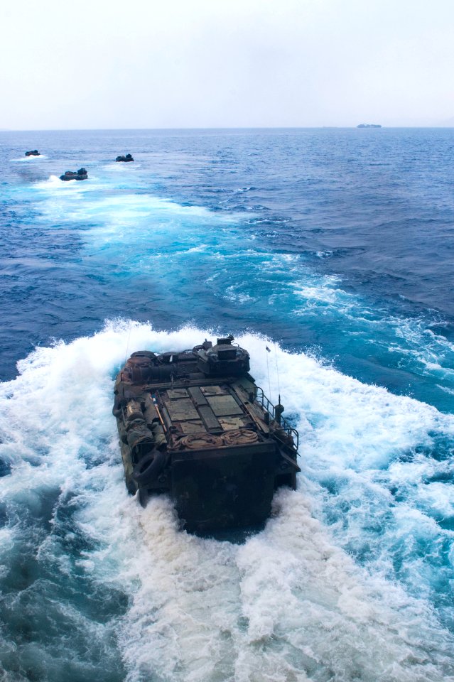 USS Gunston Hall (LSD 44) 140520-N-XJ695-296 (14313516016)