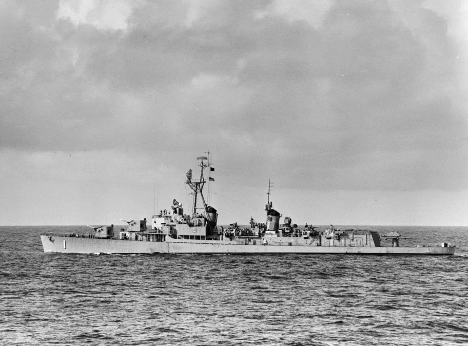 USS Gyatt (DDG-1) underway at sea on 30 June 1961