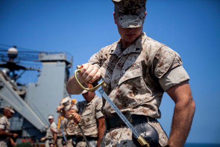 USS Gunston Hall (LSD 44) 140901-M-HZ646-071 (14988579368)