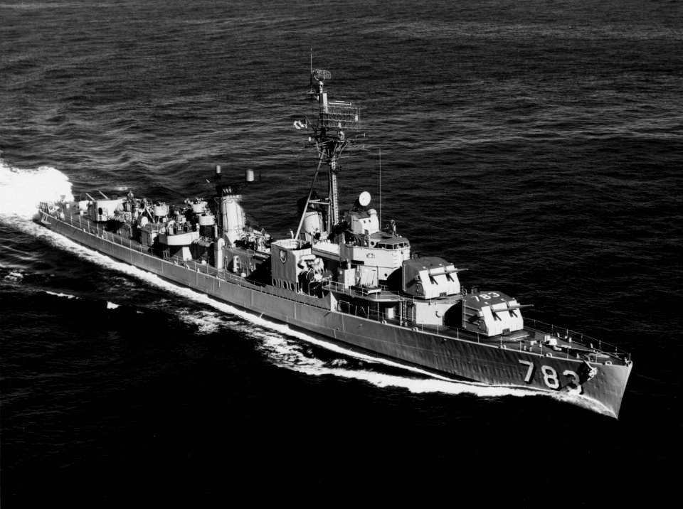 USS Gurke (DD-783) underway in February 1963 (NH 107160)