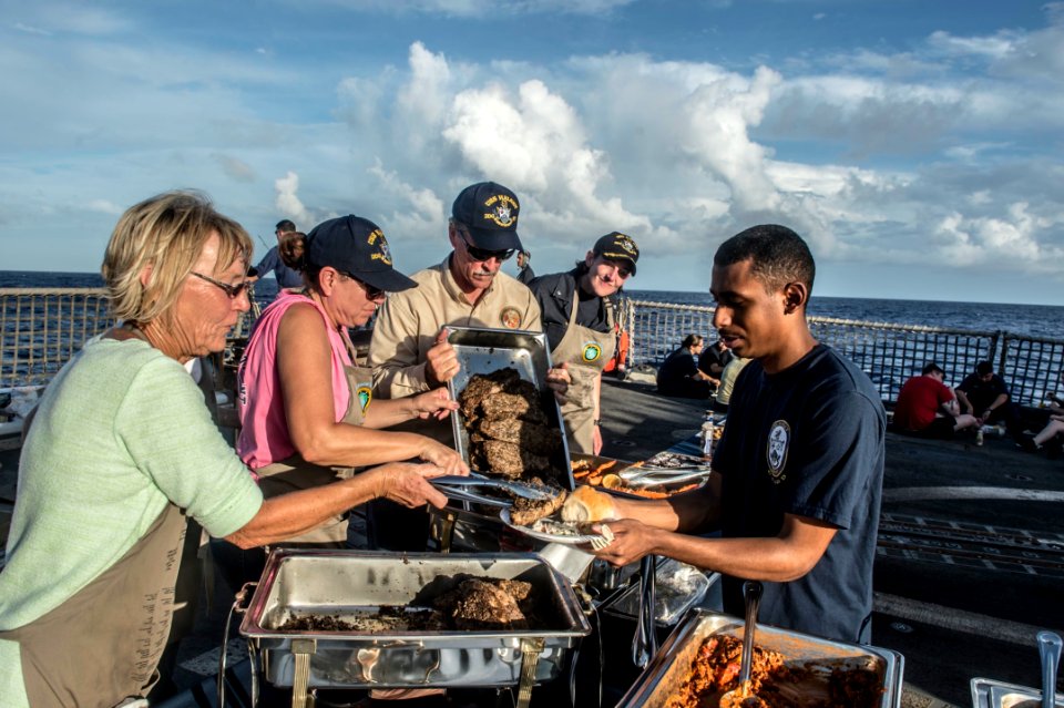 USS Halsey steel beach barbecue 141106-N-IC565-131