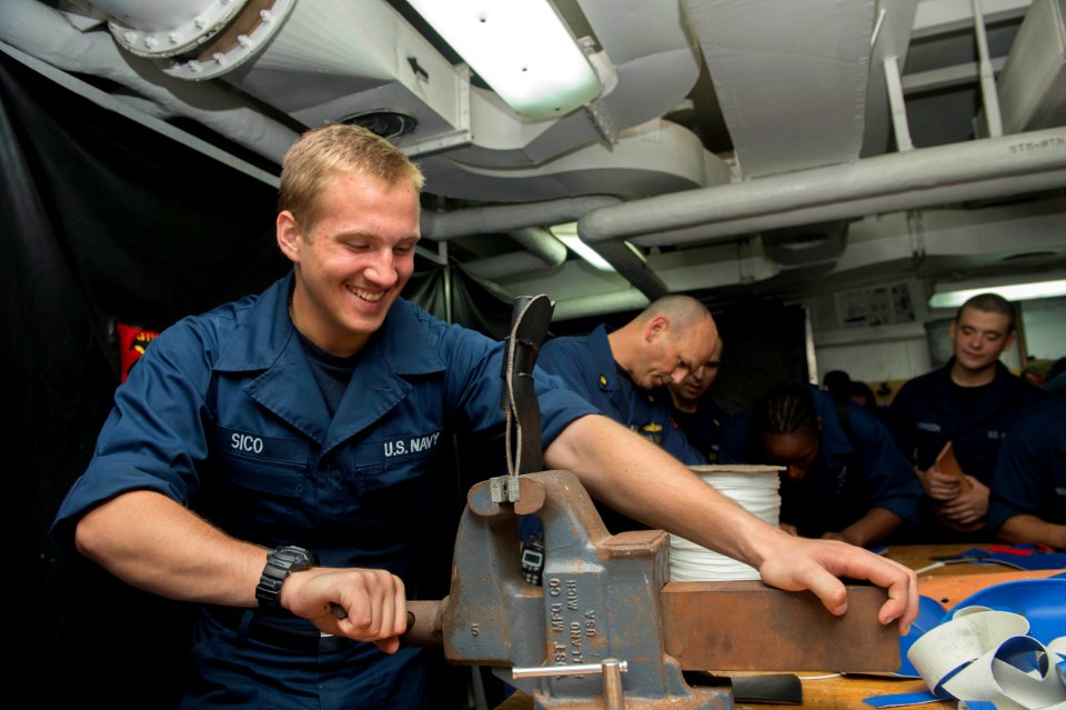USS HARRY S. TRUMAN (CVN 75) 130825-N-CE241-039 (9599758388)