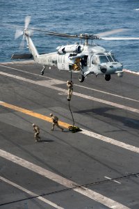 USS HARRY S. TRUMAN (CVN 75) 130909-N-ZG705-167 (9800062605)