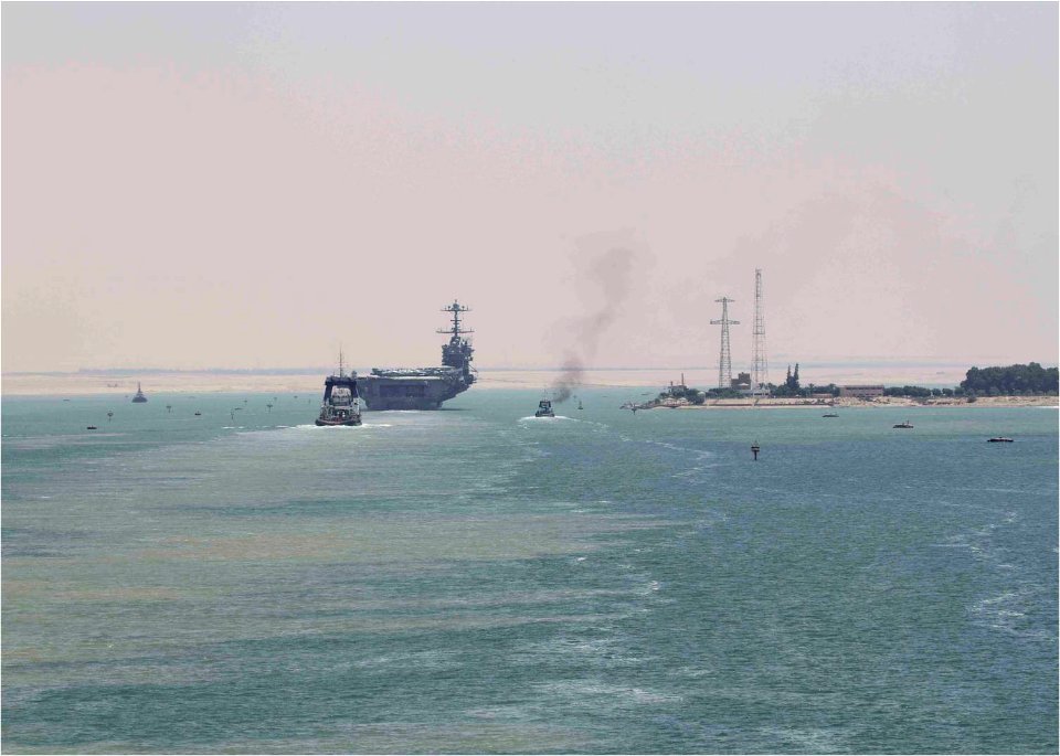 USS HARRY S. TRUMAN (CVN 75) 130818-N-LN619-828 (9620105155)