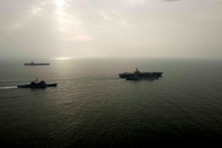 USS HARRY S. TRUMAN (CVN 75) 130826-N-MV682-081 (9800004713)
