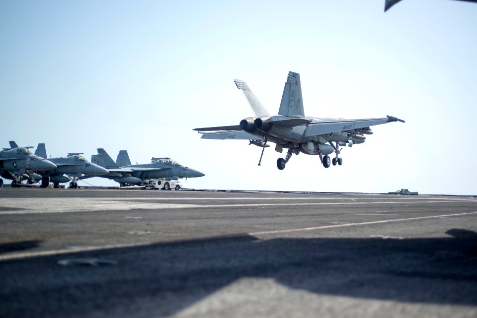 USS HARRY S. TRUMAN (CVN 75) 131001-N-GR168-099 (10049929614)