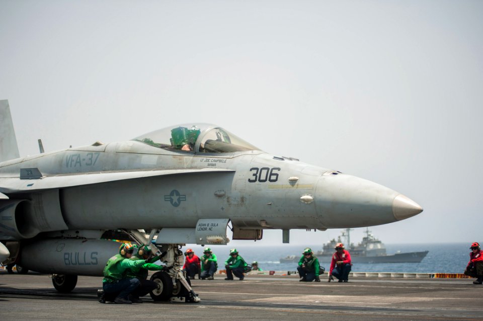 USS Harry S. Truman (CVN 75) 130822-N-DV340-153 (9576063964)