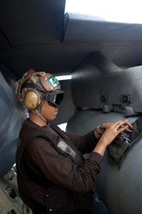 USS Harry S. Truman (CVN 75) 131003-N-GR168-169 (10097010166)