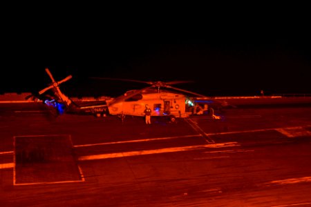 USS HARRY S. TRUMAN (CVN 75) 130828-N-MV682-025 (9621096606)
