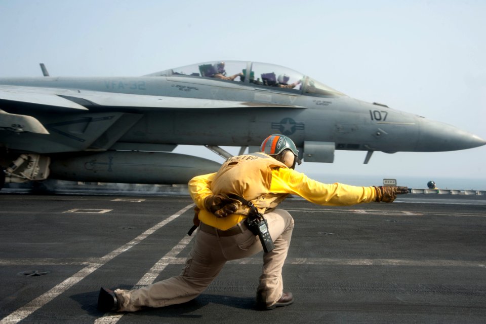 USS Harry S. Truman (CVN 75) 131012-N-RY581-224 (10242692195)